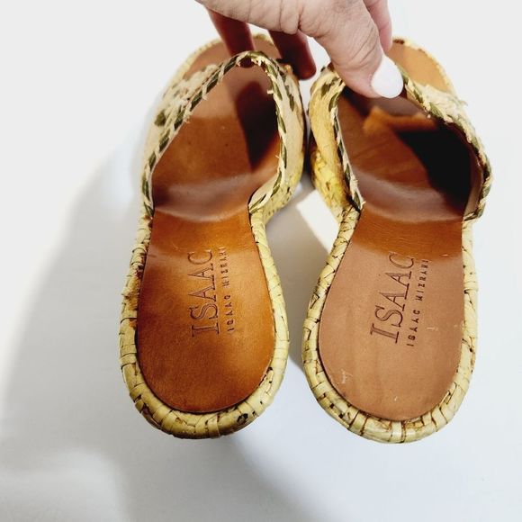 Isaac Mizrahi  size 6 wicker floral wedge slip on sandal shoes - Picture 5 of 12